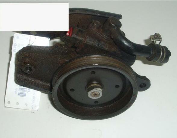 Power steering pump NISSAN Primera (P10)