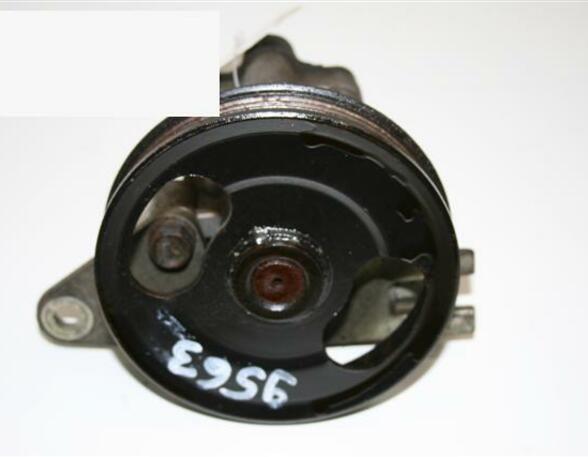 Power steering pump KIA Clarus (K9A)