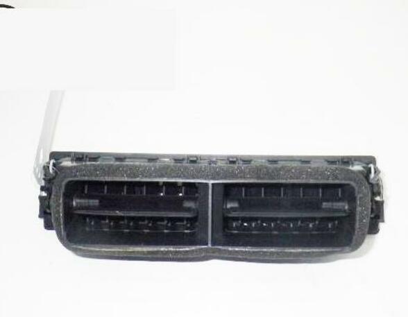 Dashboard ventilation grille AUDI A4 (8E2)