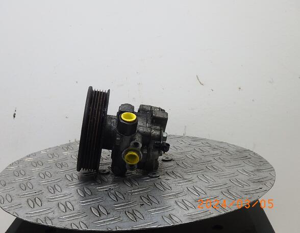 Power steering pump KIA MAGENTIS (MG)