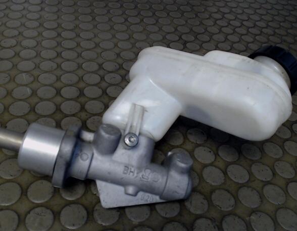 Brake Master Cylinder RENAULT Twingo II (CN0)