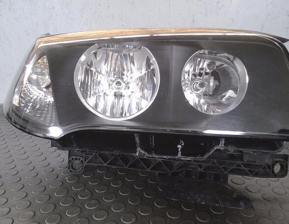 Headlight BMW X3 (E83)