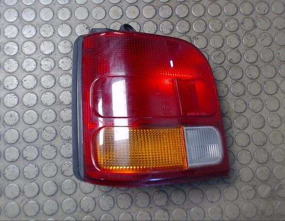 HECKLEUCHTE LINKS  (Heckleuchte) Daihatsu Cuore Benzin (L201) 847 ccm 30 KW 1992>1995