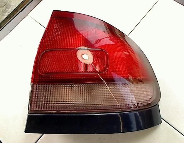 HECKLEUCHTE RECHTS  (Heckleuchte) Mazda 626 Benzin (GE/GEA) 1991 ccm 85 KW 1992>1997