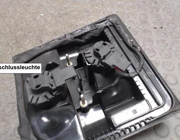 HECKLEUCHTE / RÜCKLICHT RECHTS (Heckleuchte) Audi Audi 100 Benzin (44) 1760 ccm 66 KW 1983>1988