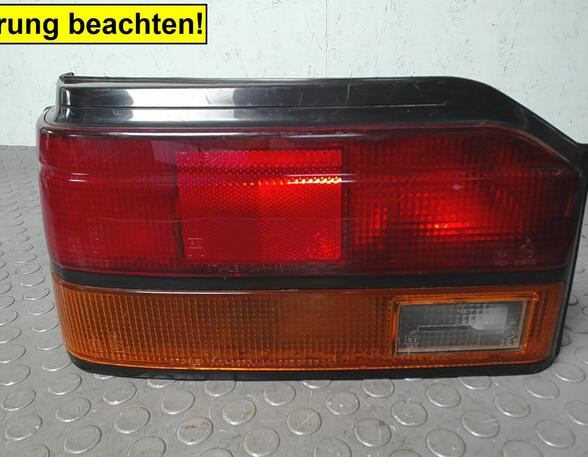 HECKLEUCHTE/ RÜCKLEUCHTE LINKS ( 2/3 TÜRER )  (Heckleuchte) Mazda 323 Benzin 1479 ccm 55 KW 1985>1987