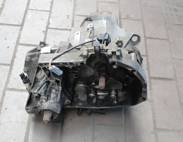 SCHALTGETRIEBE 5-GANG JB1046 (Schalt-/Automatik-Getriebe) Renault Clio Benzin (B/C 57) 1171 ccm 40 KW 1991>1992