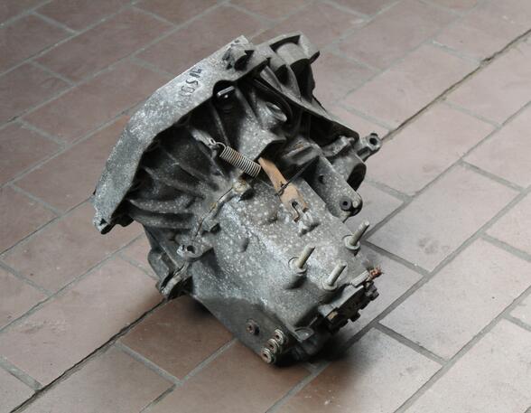 SCHALTGETRIEBE 4-GANG GT (Schalt-/Automatik-Getriebe) VW GOLF Benzin (17) 1272 ccm 44 KW 1974>1983