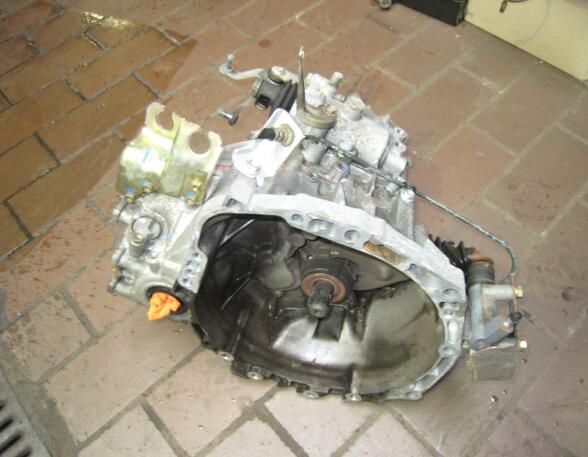 SCHALTGETRIEBE 5-GANG (Schalt-/Automatik-Getriebe) Toyota Yaris Benzin (P1 / P2) 1298 ccm 64 KW 2005