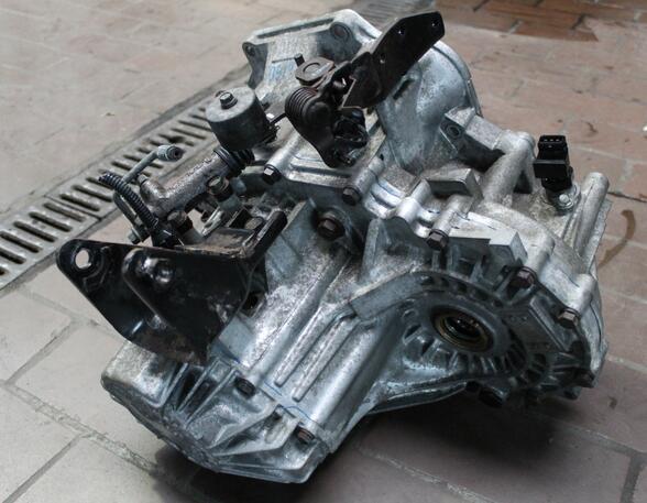 SCHALTGETRIEBE 5 GANG  (Schalt-/Automatik-Getriebe) Kia Cerato Benzin (FE) 1599 ccm 77 KW 2004>2006