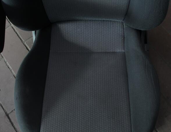 SITZ VORN LINKS  (Sitze 1. Reihe) Opel Meriva Benzin (X01) 1364 ccm 66 KW 2005>2007