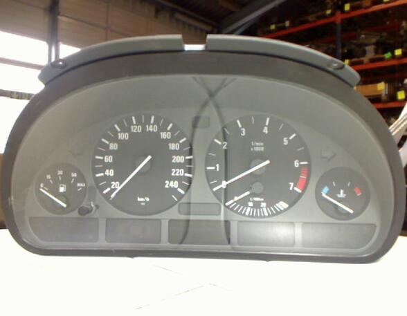 TACHOEINHEIT (Armaturenbrett / Mittelkonsole) BMW 5er Benzin (E39) 1991 ccm 110 KW 1996>2000