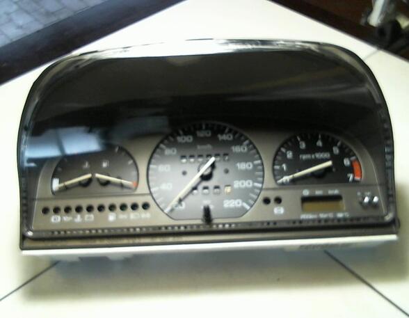 TACHOEINHEIT (Armaturenbrett / Mittelkonsole) Seat Toledo Benzin (1 L) 1595 ccm 74 KW 1997