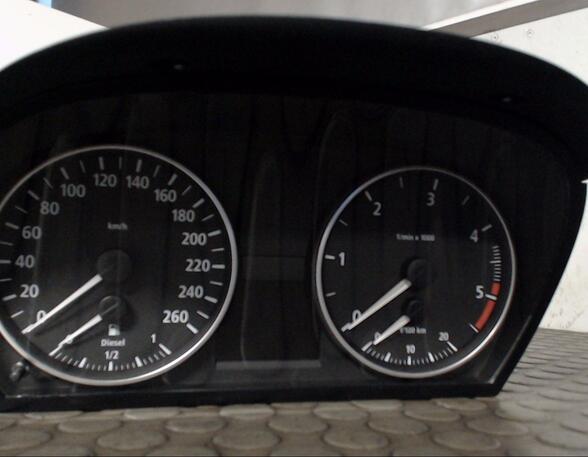 TACHOEINHEIT (Armaturenbrett / Mittelkonsole) BMW 3er Diesel (E90 / E91/) 1995 ccm 120 KW 2004>2005