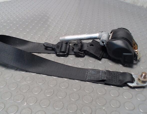 Safety Belts MERCEDES-BENZ 124 Stufenheck (W124)