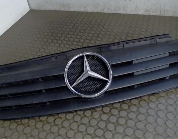 KÜHLERGRILL (Kühlergrill) Mercedes-Benz Vaneo Diesel (414) 1689 ccm 67 KW 2001>2005