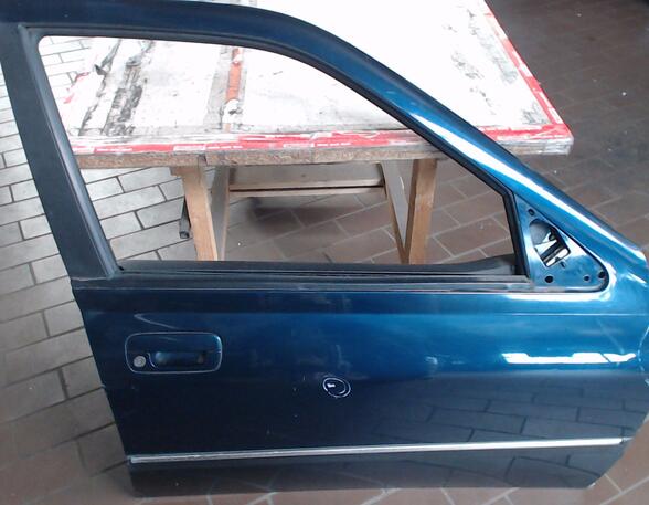 TÜR VORN RECHTS  (Tür vorn) Peugeot 406 Benzin (8P8C/84HX/) 1749 ccm 85 KW 2001>2004