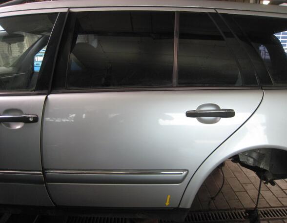 TÜR HINTEN LINKS  (Tür hinten) Mercedes-Benz E-Klasse Benzin (210) 2295 ccm 110 KW 1996>1997