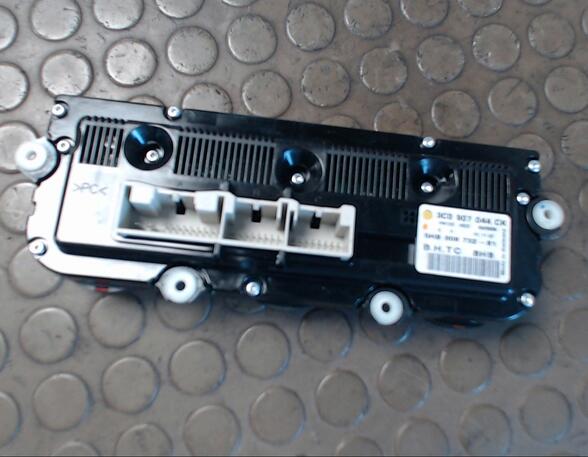 HEIZUNGSBETÄTIGUNG (Armaturenbrett / Mittelkonsole) VW Passat Diesel (3C/3CC) 1968 ccm 103 KW 2007