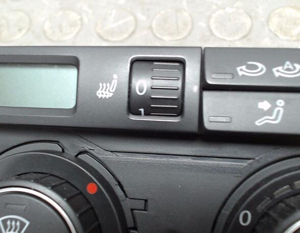 Air Conditioning Control Unit VW Passat Variant (3C5)