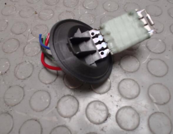 Air Conditioning Blower Fan Resistor VW Fox Schrägheck (5Z1, 5Z3, 5Z4)