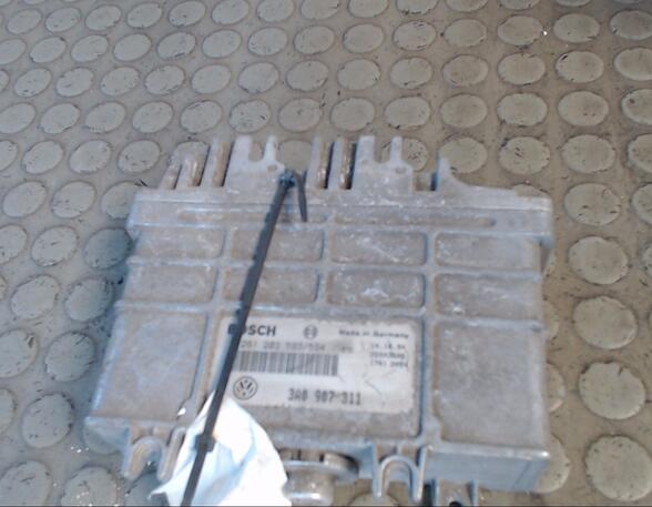 Fuel Injection Control Unit VW Golf III Variant (1H5)