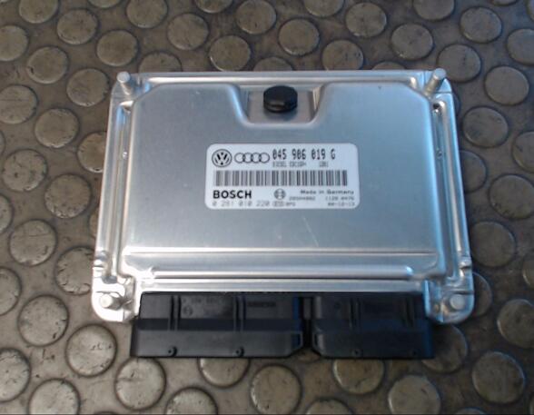 Fuel Injection Control Unit AUDI A2 (8Z0)