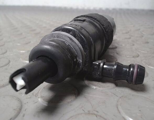 Headlight Cleaning Water Pump AUDI A6 Allroad (4FH, C6), AUDI A6 Avant (4F5, C6)