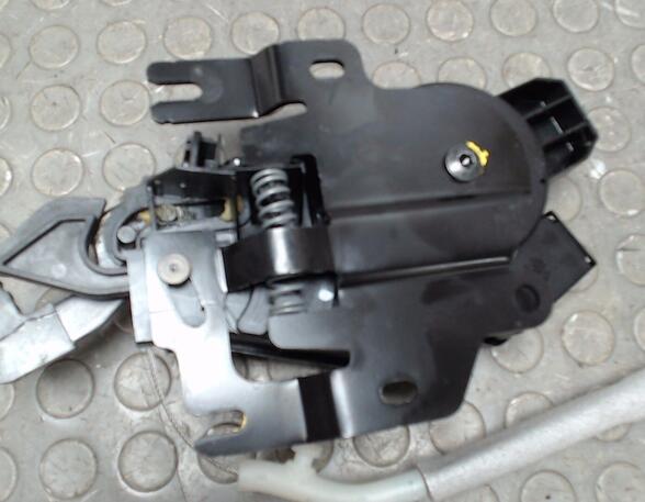 Rear Door Lock OPEL Tigra Twintop (--)