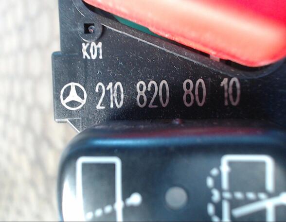 WARNBLINKSCHALTER (Schalter) Mercedes-Benz E-Klasse Benzin (210) 2397 ccm 125 KW 1999>2000
