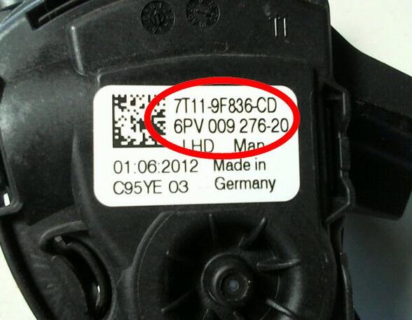 Switch FORD Transit Connect (P65, P70, P80)