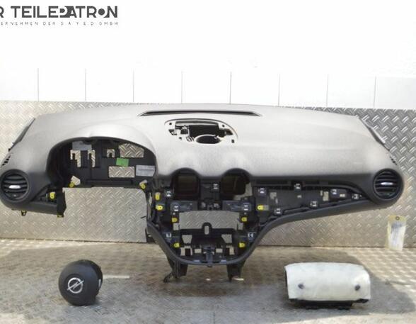 Armaturenbrett Dashboard Cockpit Lenkrad Fahrerairbag Beifahrerairbag OPEL ADAM 1.2 51 KW