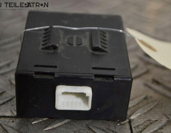 Wash Wipe Interval Relay NISSAN Micra IV (K13)
