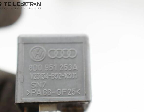 Wash Wipe Interval Relay AUDI A8 (400, 400000000)