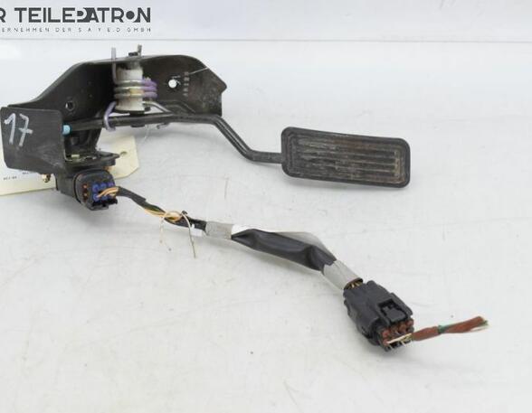 Accelerator pedal TOYOTA Corolla Verso (R1, ZER, ZZE12)