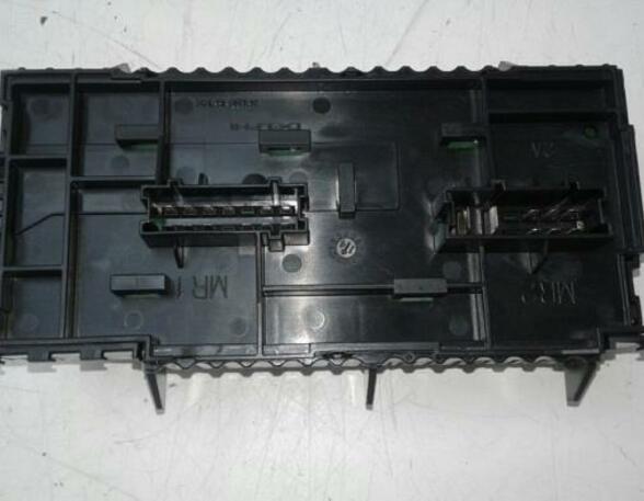 P16822212 Sicherungskasten MERCEDES-BENZ CLA Shooting Brake (X117) 2469067100