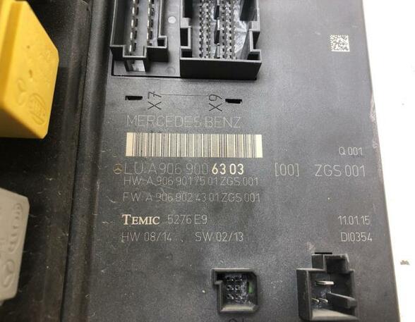 Fuse Box VW Crafter 30-35 Bus (2E)
