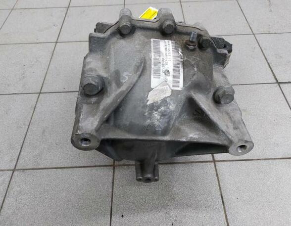 Rear Axle Gearbox / Differential LAND ROVER Range Rover Velar (L560)