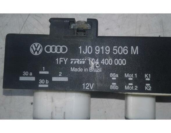 Wash Wipe Interval Relay VW Polo (6C1, 6R1)