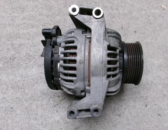 Dynamo (Alternator) voor DAF CF 85 Bosch 0124555582 DAF 1927311