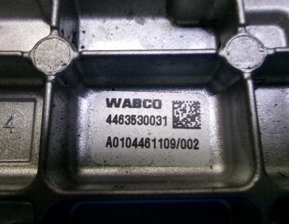 Steuergerät Automatikgetriebe Mercedes-Benz Actros MP 4 A0104461109 Wabco 4463530031