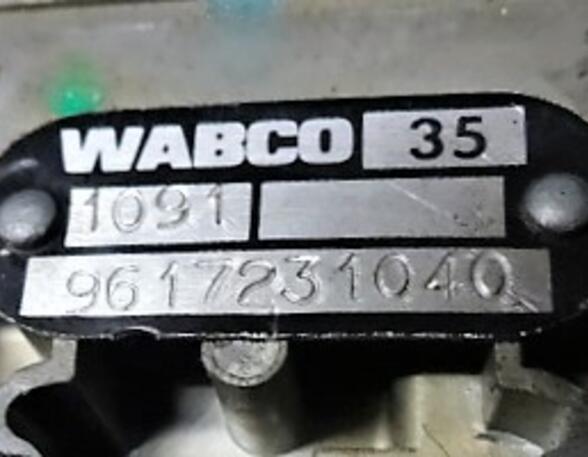 Brake Valve parking brake for Mercedes-Benz MK Wabco 9617231040 MAN Bus A0024307981