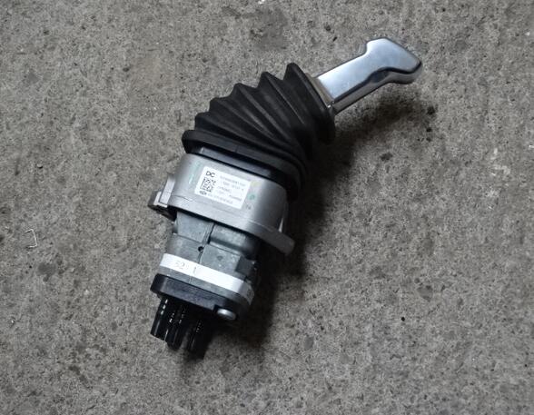 Brake Valve parking brake for Mercedes-Benz Actros MP 4 A0044305281 Knor K044622