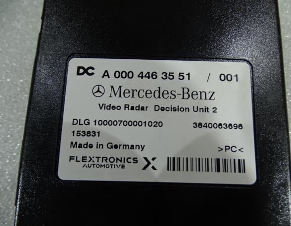 Regeleenheid Mercedes-Benz Actros MP 4 A0004463551 Video Radar Decision Unit