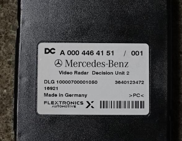 Regeleenheid Mercedes-Benz Actros MP 4 A0004464151 Video Radar Descision Unit 2