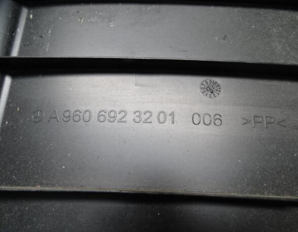 Cowling Mercedes-Benz Actros MP 4 A9606923201 Schutzkappe