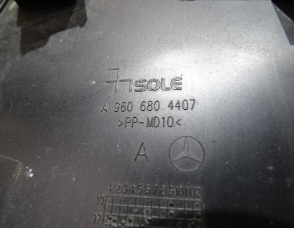 Cowling Mercedes-Benz Actros MP 4 A9606804407 Abdeckung Konsole