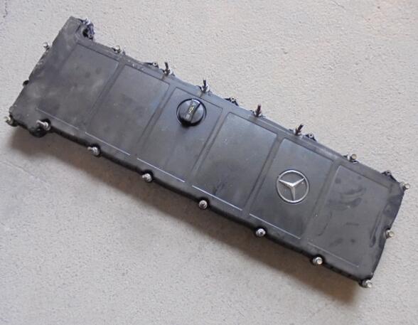 Cylinder Head Cover for Mercedes-Benz Actros MP 4 A4700100230
