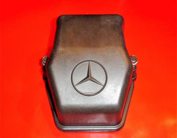 Ventildeckel (Zylinderkopfhaube) Mercedes-Benz Actros A5410160605 OM501 OM502 OM541 OM542