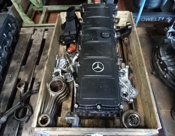 Cilinderkop Mercedes-Benz Actros MP 4 A4700100520 A4700101320 OM470LA